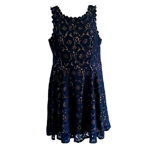 City Studio Junior Sleeveless Lace Fit & Flare Dress - Navy Blue Size 13 - Picture 3 of 6
